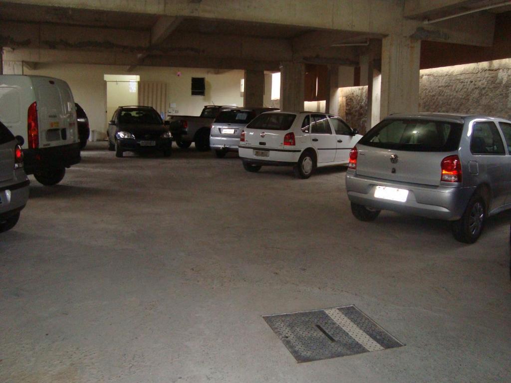 Hotel Perez Pouso Alegre Bagian luar foto